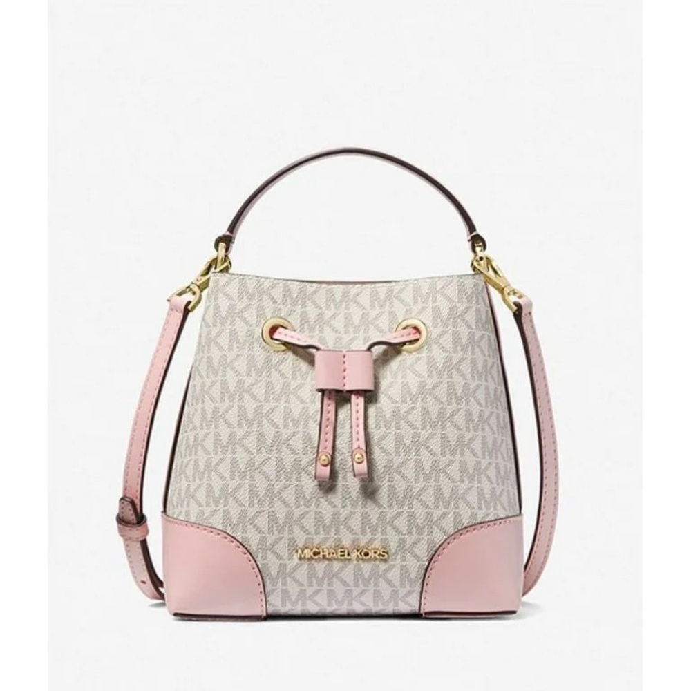 ❗️SALE ❗️Michael Kors Small Drawstring Bucket Messenger bag